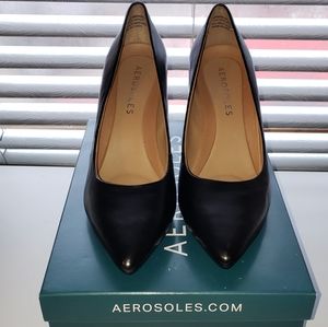 BRAND NEW Aerosoles Black high heels